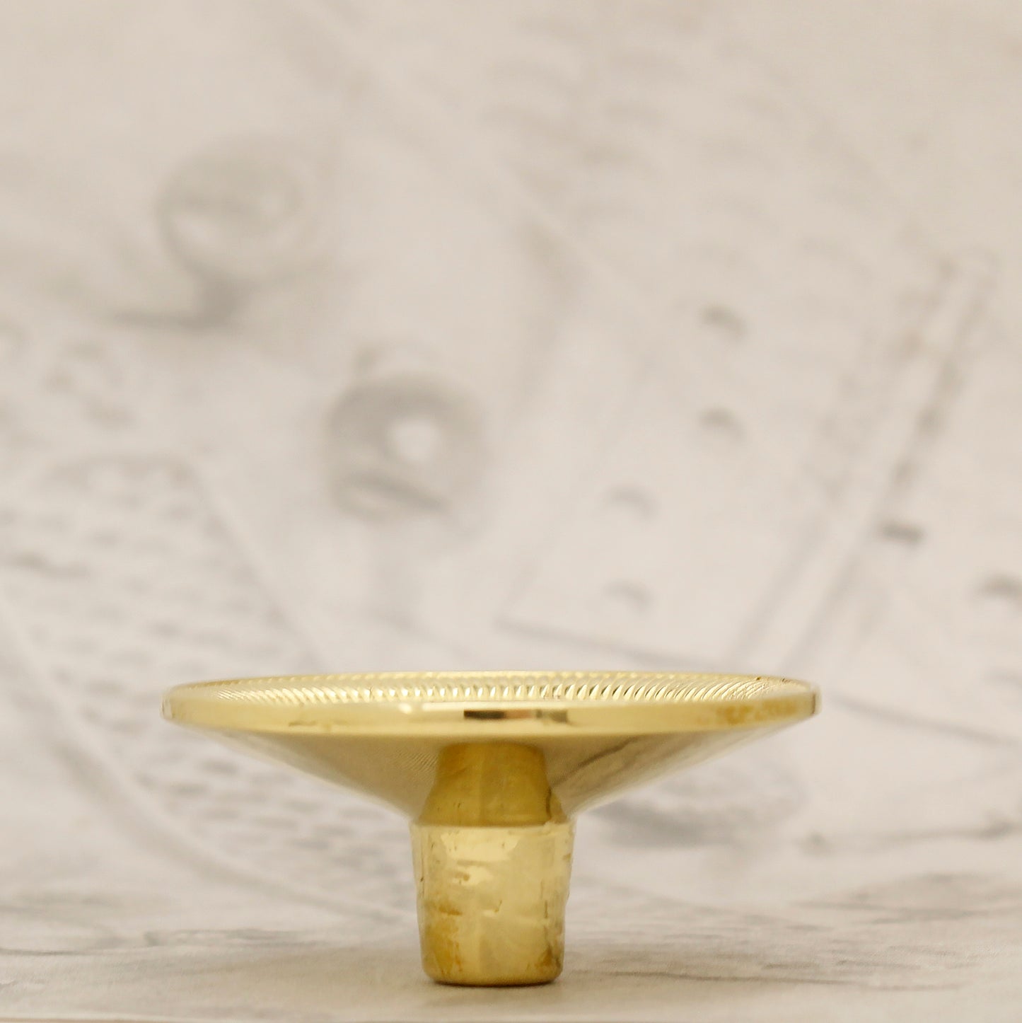 06.440 EMPIRE BRASS KNOB