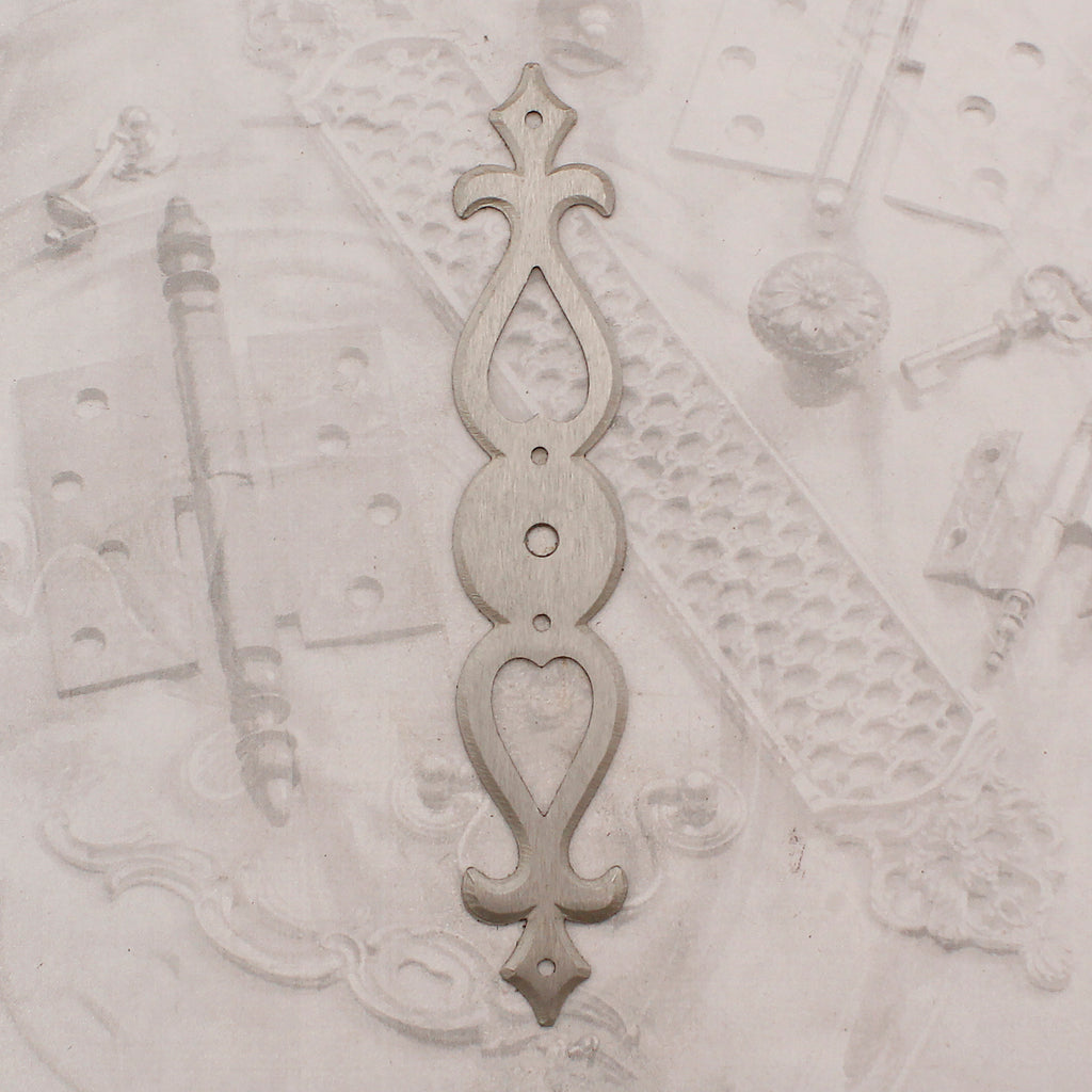 08.9877.0001 IRON ESCUTCHEON