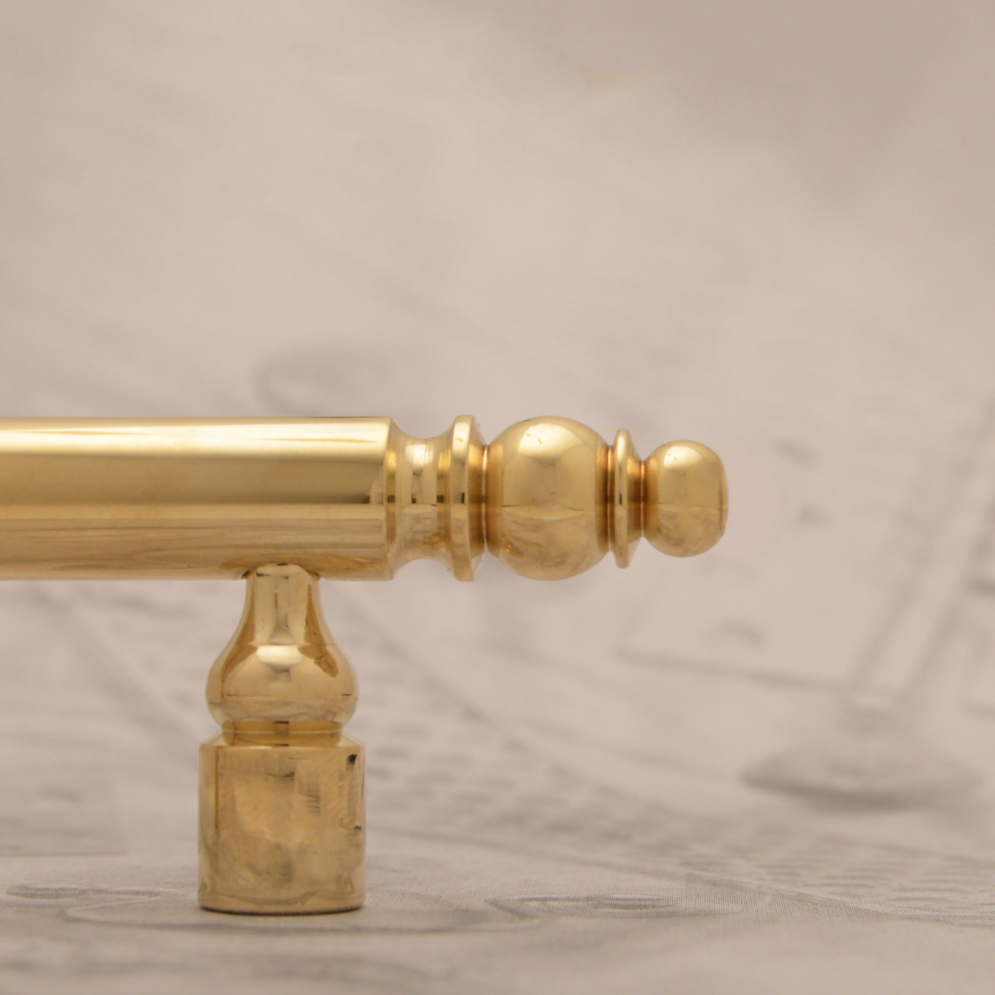 05.42 BRASS BAR PULL (long post)