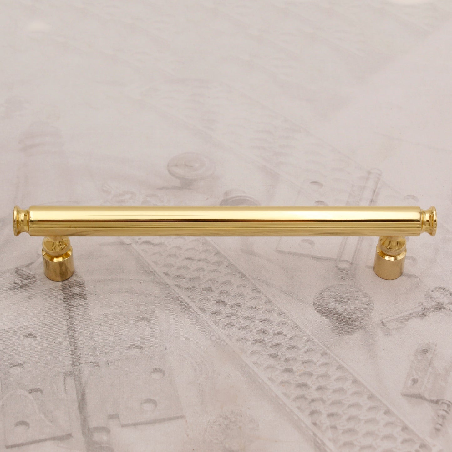 05.44 BRASS BAR PULL (long post)