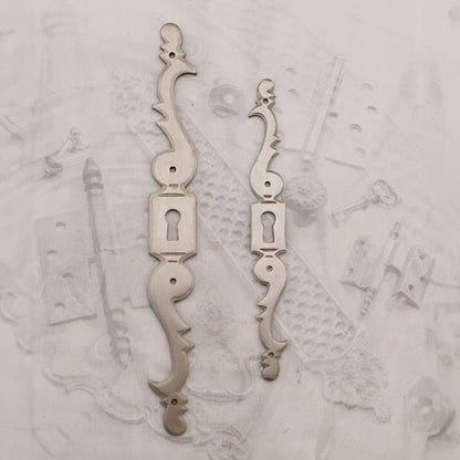 08.117 KEYHOLE series IRON ESCUTCHEON