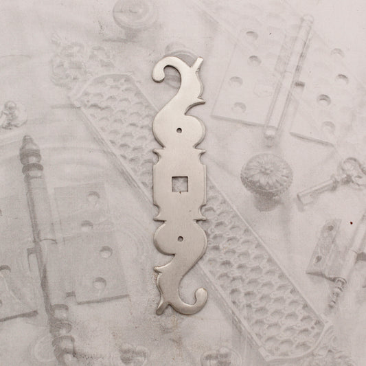 08.1277.1 SQ. HOLE IRON ESCUTCHEON