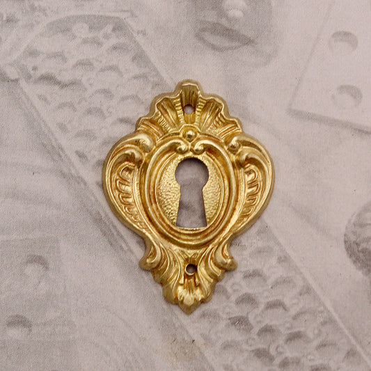 Copy of 09.2081 LOUIS XV KEYHOLE