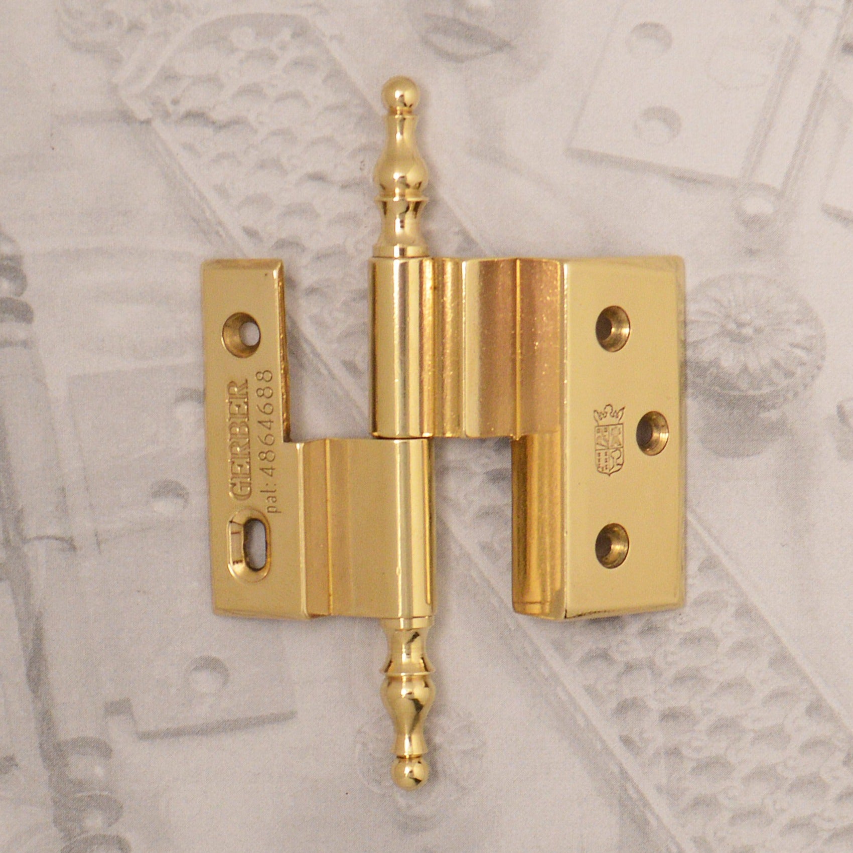 Decorative hardware hinge finials