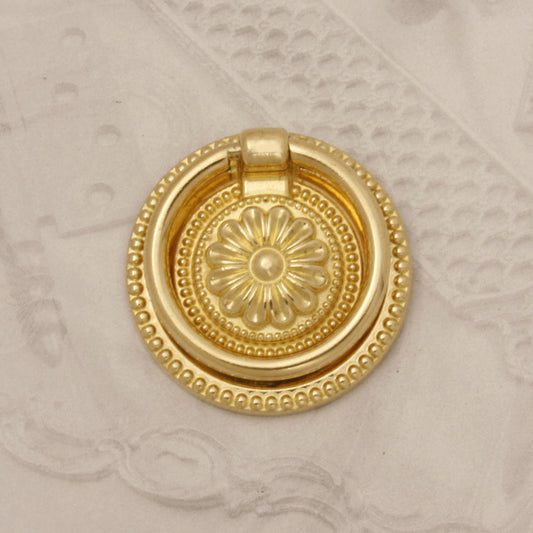 05.37 BRASS RING PULL