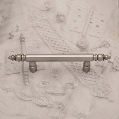 05.41 IRON BAR PULL (long post)