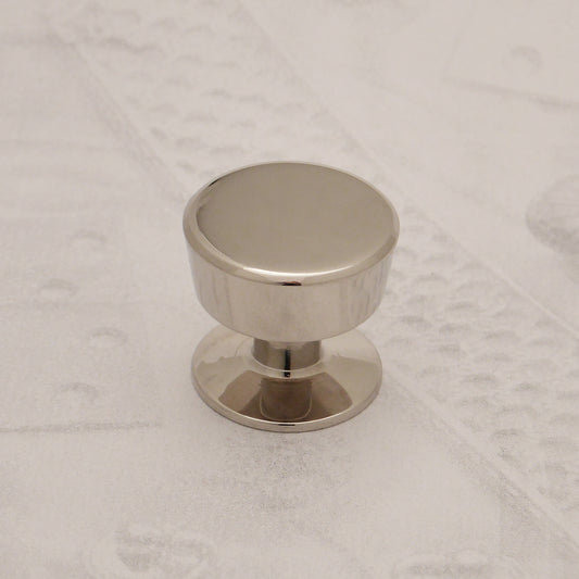 06.151.302 MODERN KNOB