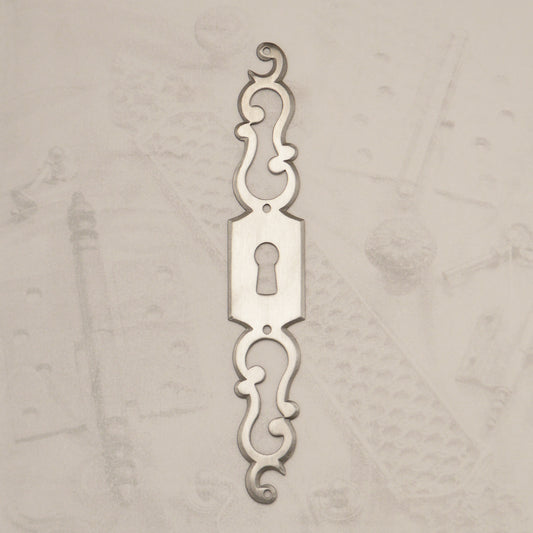 08.6.151 IRON ESCUTCHEON
