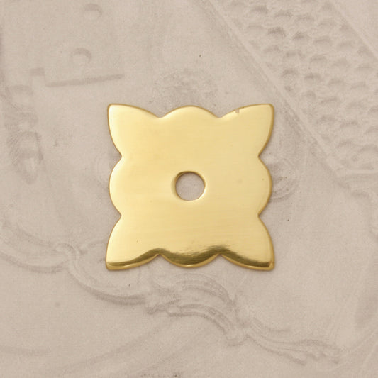 12.2013 BRASS ROSETTE