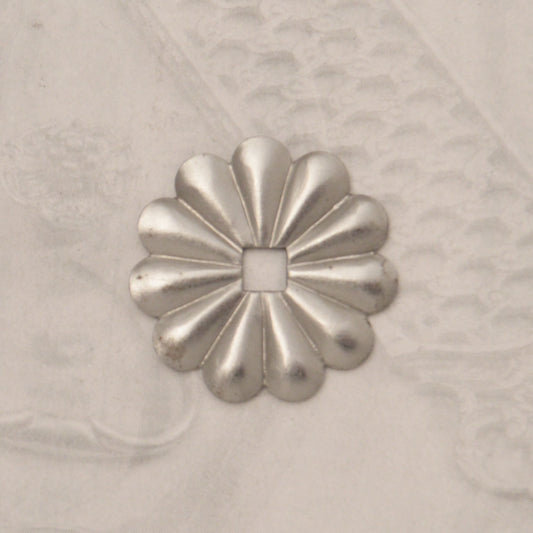 12.2026 IRON ROSETTE
