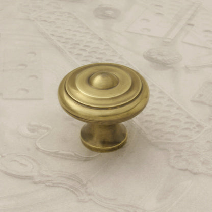 06.1538 BRASS KNOB